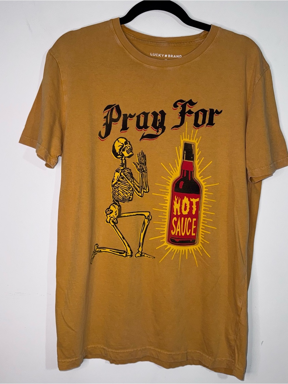 Lucky Brand Pray For Hot Sauce Graphic Tee Mustard Skeleton T Shirt Medium